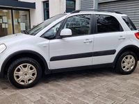 Gebraucht Suzuki SX4 120 PS (88 kW) 2012 Weiß Limousine