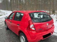 Gebraucht Dacia Sandero 75 PS (55 kW) 2009 Rot Kleinwagen
