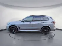 Neu BMW X5 M Sport 298 PS (219 kW) 2026 Grau SUV