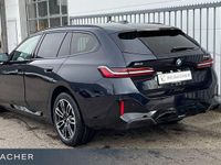 Neu BMW 530e Performance 299 PS (219 kW) 2026 Schwarz Kombi