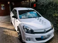 Gebraucht Opel Astra OPC 322 PS (236 kW) 2006 Weiß Kleinwagen