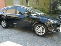 Gebraucht Ford S-MAX Titanium 190 PS (139 kW) 2020 Schwarz Van / Kleinbus