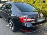 Gebraucht Skoda Superb LAURIN & KLEMENT 190 PS (139 kW) 2015 Schwarz Limousine
