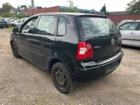 Gebraucht VW Polo Comfortline 64 PS (47 kW) 2005 Schwarz Kleinwagen