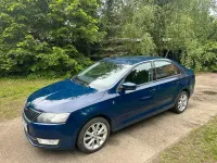 Gebraucht Skoda Rapid Elegance 105 PS (77 kW) 2013 Blau Kleinwagen
