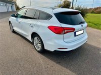 Gebraucht Ford Focus Titanium 150 PS (110 kW) 2020 Weiß Limousine