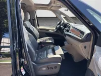 Gebraucht VW Multivan Style 150 PS (110 kW) 2021 Deep black perleffekt (metallic) Van / Kleinbus