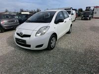 Gebraucht Toyota Yaris 69 PS (50 kW) 2010 Weiß Kleinwagen