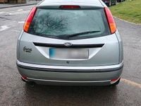 Gebraucht Ford Focus 75 PS (55 kW) 2003 Grau Kleinwagen