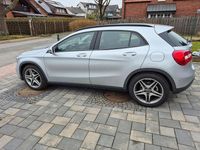 Gebraucht Mercedes GLA180 122 PS (89 kW) 2019 Silber SUV