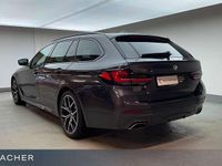 Gebraucht BMW 530 Efficient Dynamics 286 PS (210 kW) 2023 Sophistograu brillanteffekt Kombi