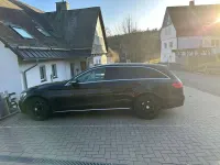 Gebraucht Mercedes C220 170 PS (125 kW) 2014 Schwarz Kombi