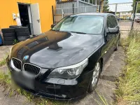 Gebraucht BMW 525 177 PS (130 kW) 2006 Schwarz Kombi