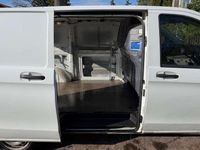 Gebraucht Mercedes Vito 114 PS (83 kW) 2017 Weiß Van