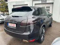 Gebraucht Porsche Cayenne 239 PS (175 kW) 2010 Schwarz SUV