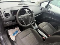 Gebraucht Opel Meriva Edition 140 PS (102 kW) 2010 Grau Van / Kleinbus