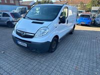 Używany Opel Vivaro 114 KM (83 kW) 2014 Biały Minivan