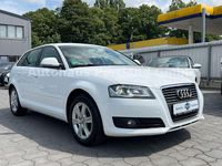 Gebraucht Audi A3 Attraction 125 PS (91 kW) 2009 Weiß Limousine