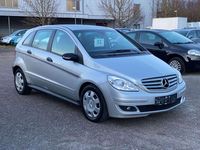 Gebraucht Mercedes B180 109 PS (80 kW) 2007 Silber Van / Kleinbus