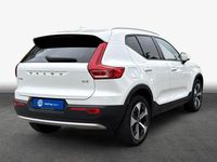 Gebraucht Volvo XC40 Core 163 PS (119 kW) 2024 Crystal weißperleffekt SUV