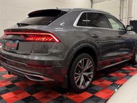 Gebraucht Audi Q8 S-Line 340 PS (250 kW) 2019 Grau SUV