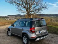 Gebraucht Skoda Yeti 105 PS (77 kW) 2015 Beige SUV