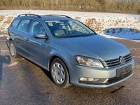 Gebraucht VW Passat Comfortline 170 PS (125 kW) 2012 Blau Limousine
