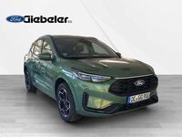 Gebraucht Ford Kuga ST-Line 182 PS (133 kW) 2024 Bursting green SUV