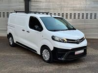 Gebraucht Toyota Proace Comfort 122 PS (89 kW) 2017 Weiß Van / Kleinbus
