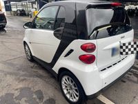 gebraucht Smart ForTwo Coupé 0.8 CDI WEISS - Kupplung, Bremsen Öl + Filter NEU