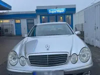 Gebraucht Mercedes E220 150 PS (110 kW) 2003 Grau Limousine