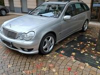 Gebraucht Mercedes C200 2001 Silber Kombi
