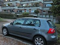 Gebraucht VW Golf V 2004 Grau Kleinwagen