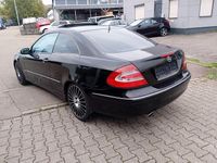 Gebraucht Mercedes CLK320 Avantgarde 218 PS (160 kW) 2003 Schwarz Coupé