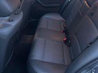 Gebraucht BMW 318 143 PS (105 kW) 2004 Grau Limousine