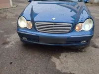 Second-hand Mercedes C220 143 CP (105 kW) 2002 Albastru Berlinǎ