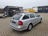 Gebraucht Skoda Octavia 105 PS (77 kW) 2009 Silber Kombi