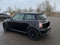Gebraucht Mini ONE 98 PS (72 kW) 2010 Schwarz Kleinwagen