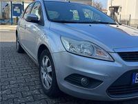 Gebraucht Ford Focus 101 PS (74 kW) 2018 Silber Limousine