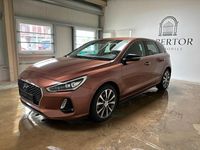 Gebraucht Hyundai i30 110 PS (80 kW) 2017 Braun Limousine