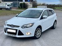 Gebraucht Ford Focus Titanium 140 PS (102 kW) 2013 Weiß Kombi