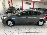 Gebraucht Ford Focus Trend 120 PS (88 kW) 2019 Grau Limousine