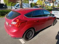 Gebraucht Ford Focus Titanium 163 PS (119 kW) 2012 Rot Limousine