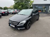 Gebraucht Mercedes B250 211 PS (155 kW) 2013 Schwarz Kleinwagen