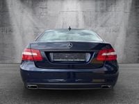 Gebraucht Mercedes E500 AMG line 408 PS (300 kW) 2011 Blau Limousine