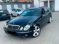 Gebraucht Mercedes E280 Avantgarde 177 PS (130 kW) 2004 Schwarz Kombi