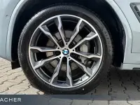 Gebraucht BMW X4 Efficient Dynamics 245 PS (180 kW) 2025 M brooklyn grau metallic SUV