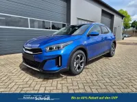 Neu Kia XCeed 150 PS (110 kW) 2026 Blueflame metallic SUV