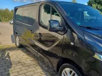 Gebraucht Opel Vivaro 145 PS (106 kW) 2017 Schwarz Van / Kleinbus