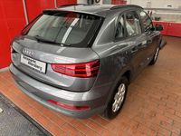 Gebraucht Audi Q3 140 PS (102 kW) 2012 Grau SUV